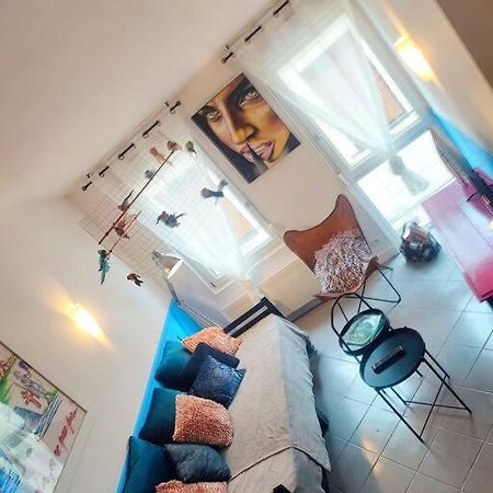 Chez Arty - Gere Par Presta-Zen'Services Appartement Verdun-sur-Meuse Buitenkant foto
