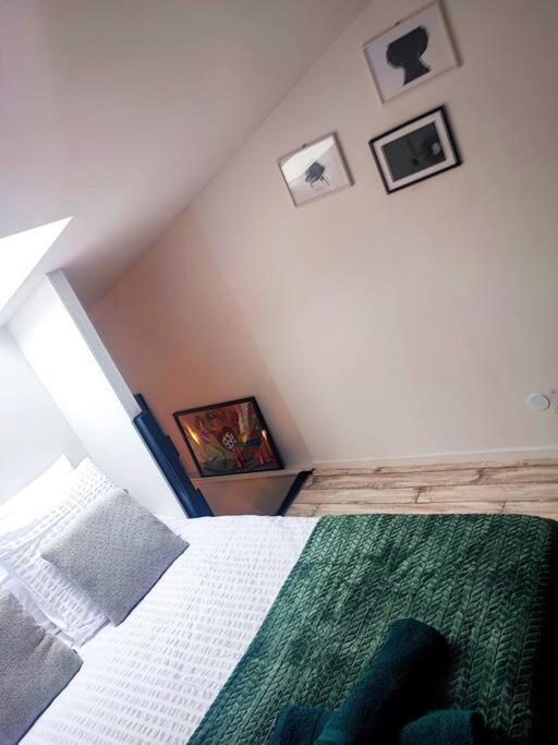 Chez Arty - Gere Par Presta-Zen'Services Appartement Verdun-sur-Meuse Buitenkant foto